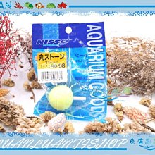 【~魚店亂亂賣~】日本NISSO尼索 超優圓型螢光氣泡石直徑30mm球型氣泡石/打氣石3cm