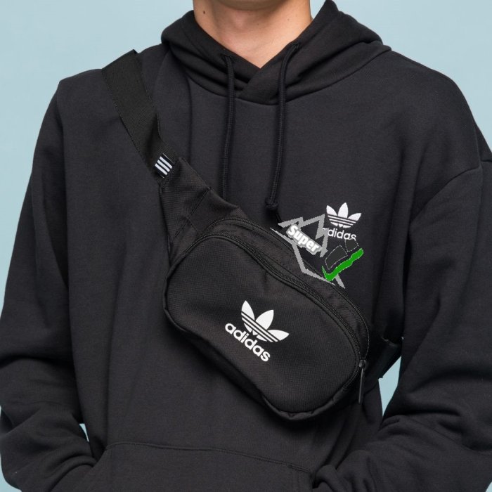 「i」【現貨】Adidas 三葉草 黑 雙層拉鍊 霹靂包 小包 隨身 腰包 側背包 DV2400