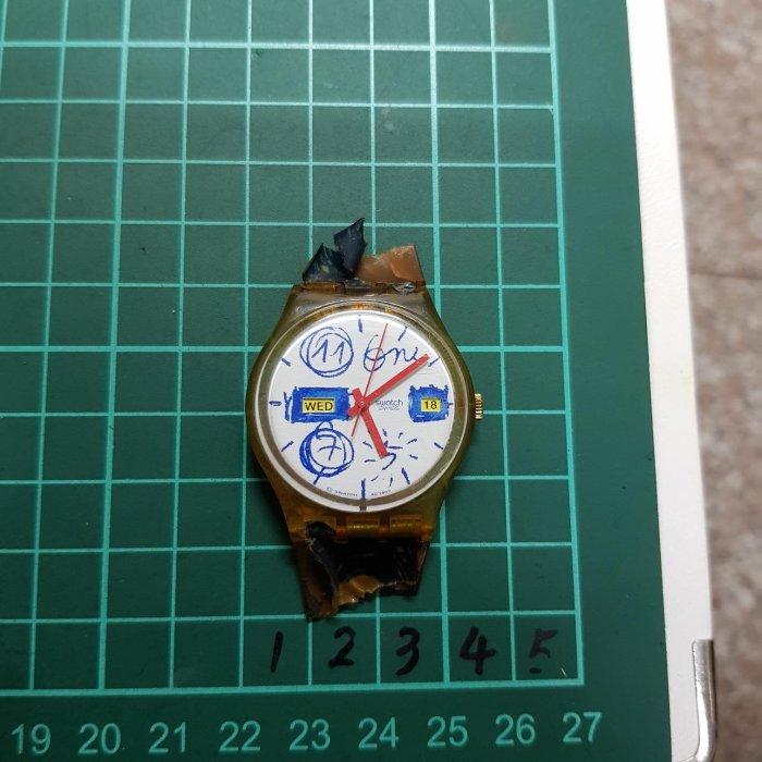＜行走中＞瑞士錶 大錶徑 ＜有保護貼＞SWATCH 通通便宜賣 另有 水鬼錶 潛水錶 老錶 瑞士錶 石英錶 飛行錶 機械錶 男錶 中性錶 G02