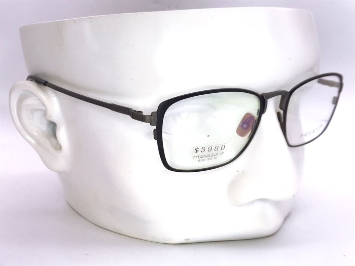 【降$1000】HELES 韓國 光學眼鏡 方框 純鈦 彈性鏡架  金屬框 濾藍光 全視線 thom browne造型