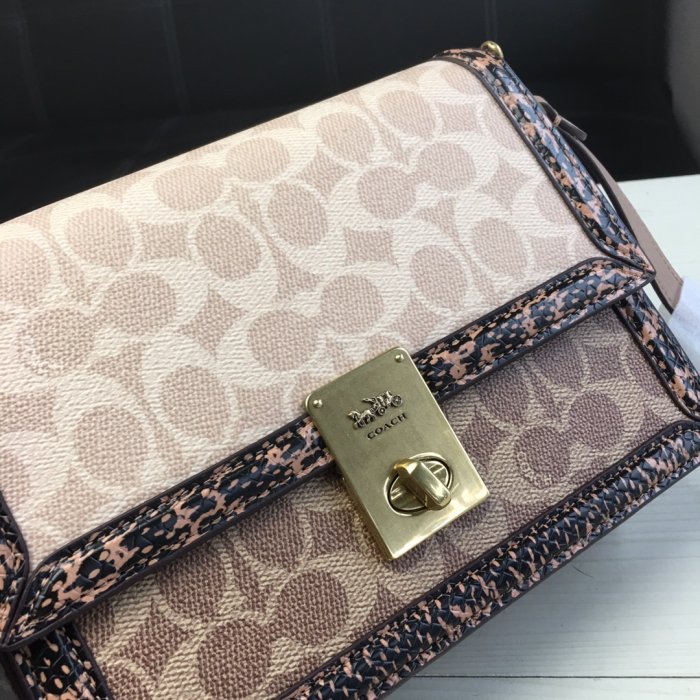 【小怡代購】全新 COACH 89068 美國正品代購蛇皮拼老花帆布 大款 hutton 新款 鏈條包 超低直購