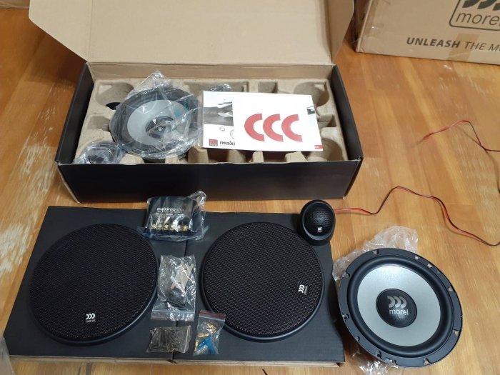 全新現貨,絕對正品，歡迎面交MOREL MAXIMO ULTRA602。6.5吋分音喇叭ALPINE,FOCAL.FLUX