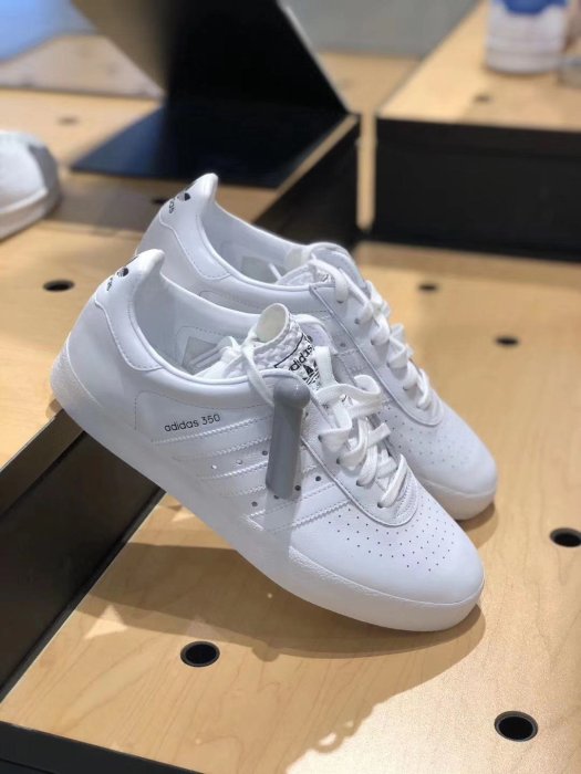 ADIDAS 350 全白 簡約 百搭 包裹性 防滑 小白鞋 平底 滑板鞋 BB2781