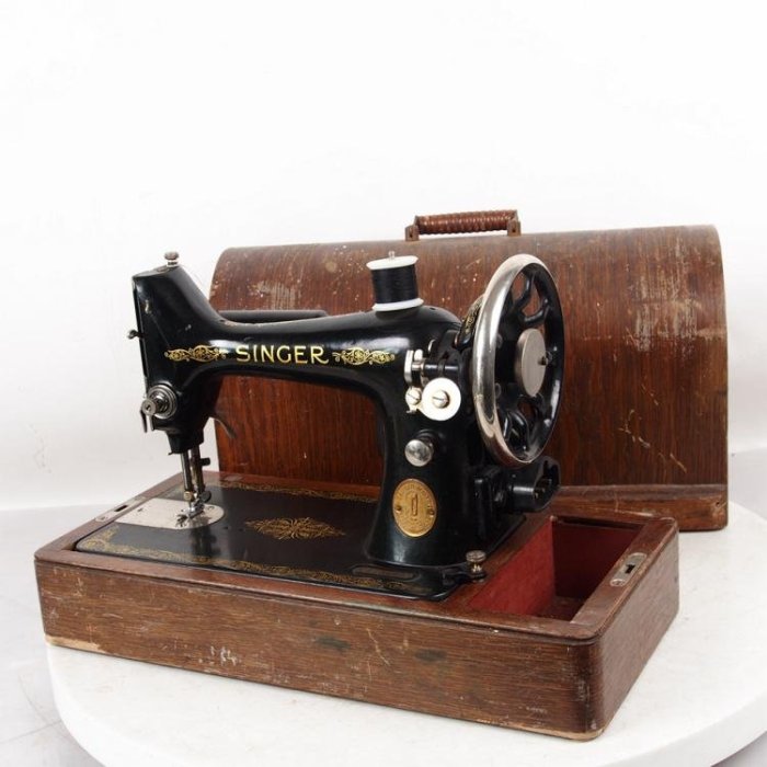 百寶軒 西洋古董荷蘭1926年勝家Singer電動機械縫紉機8品帶箱蓋 ZG2150