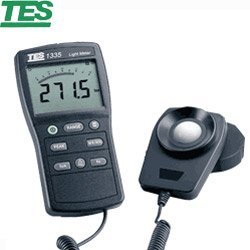 【電子超商】泰仕 TES-1335 數位式照度計 400K Lux 反應快