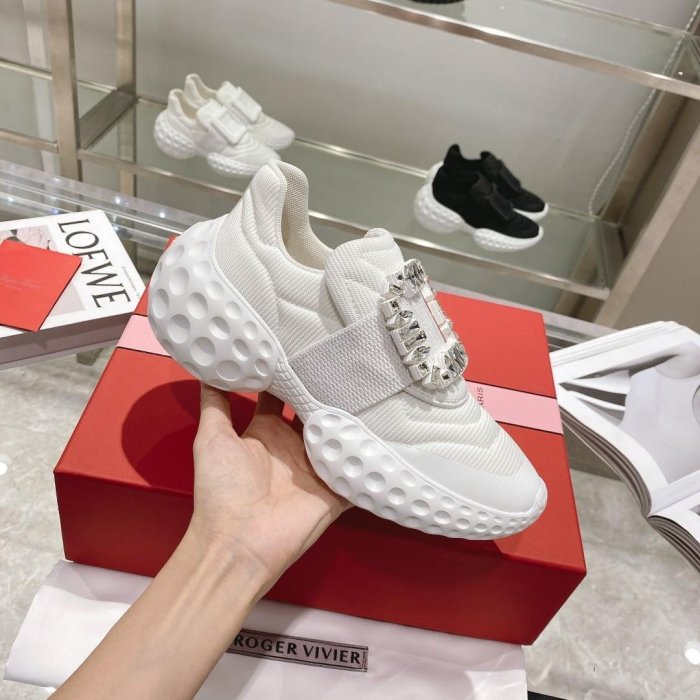 新品Roger Vivier 2023方鑽老爹鞋女厚底增高網面運動鞋百搭休閒鞋 35-40 白色促銷