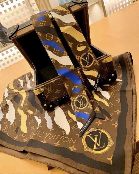 LV M76197 MONOGRAM 披肩 英雄聯盟 Foliage Stole 大型披肩