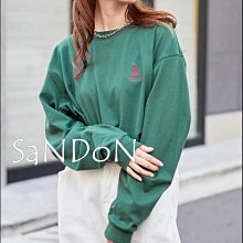 SaNDoN x『USPO』好穿男女都可以經典LOGO刺繡簡約風格薄棉TEE 230915