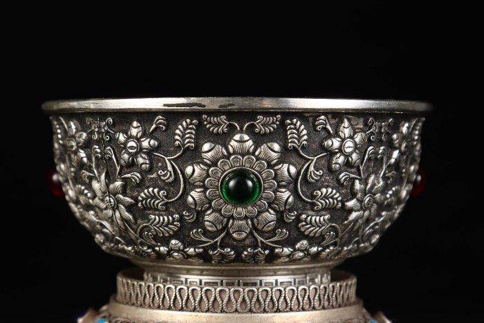 舊藏清代銀花絲鑲嵌銀碗重約900克，高9.5厘米，寬12厘米800 銅器 擺件 古玩【古韻今風】221