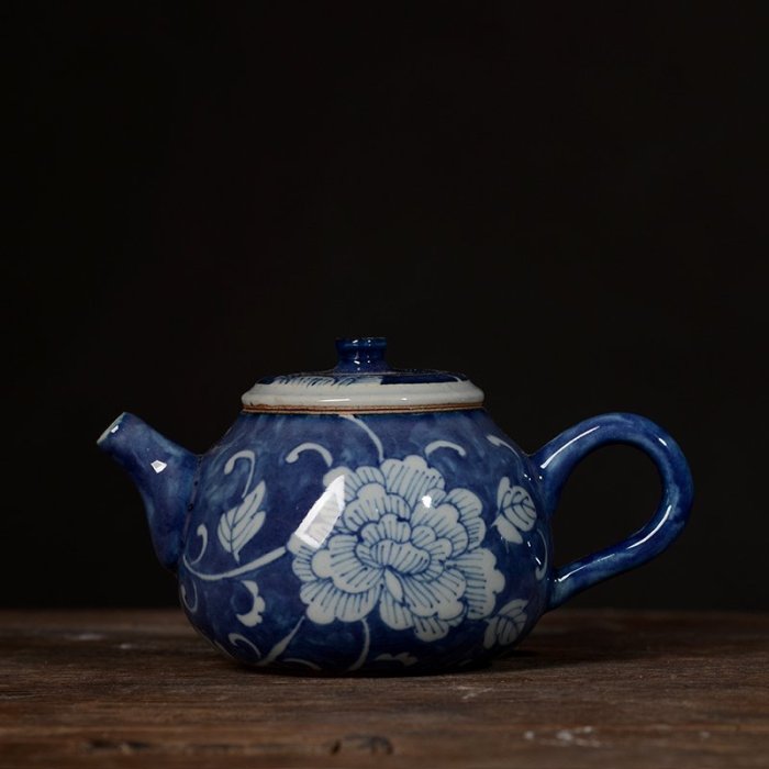 現貨熱銷-景德鎮手繪復古青花瓷釉下彩單壺 陶泥中式茶具茶壺 泡茶器茶壺單壺