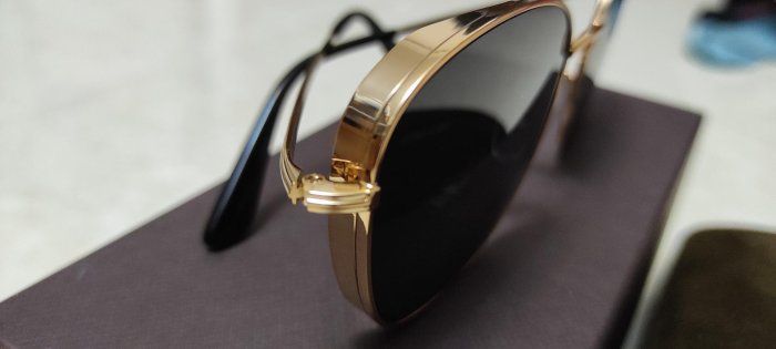 全新的 TOM FORD 眼鏡007 Gucci