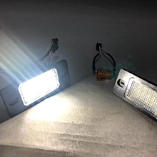 新店【阿勇的店】LED 牌照燈 Porsche, Cayenne, Cayenne S  02~09, Touareg燈