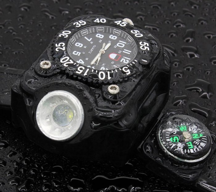 手錶 戶外運動 照明 指南針 LED 夜跑 防身 手電筒