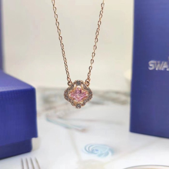 正品Swarovski 施華洛世奇 項鍊 粉色 跳動的心花朵項鍊 粉色四葉草 短項鍊 頸項鍊 情人節生日禮物 幸運草