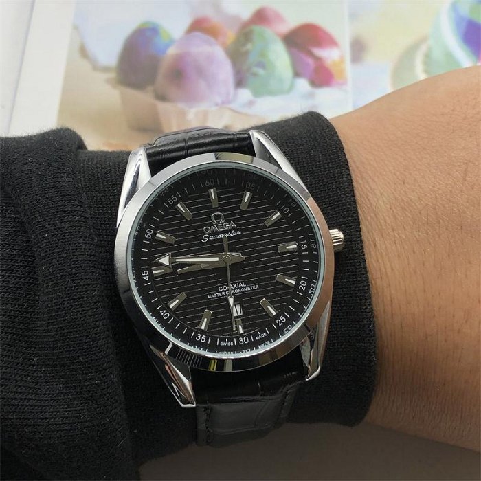 0meg Seamaster男士手錶鋼/皮錶帶手錶40mm高品質休閒男士手錶帶日曆石英表經典三針指針手錶