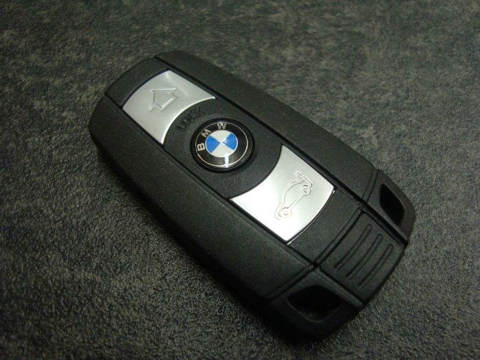 BMW 碳纖  纖維紋 遙控器 鑰匙 皮套 E90 E92 E60 E70 E71 E82 E87 X5 X6 鑰匙包