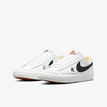 南◇2021 8月 Nike W BLAZER LOW 77 DJ5201-106 白黑 卡通圖案 百搭 休閒鞋