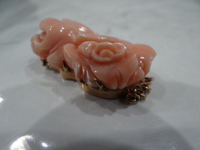 頂級天然  台灣粉紅玫瑰花珊瑚 18K金 項鍊 低價分享收藏！