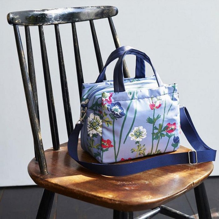 【寶貝日雜包】日本雜誌附錄 KEI Hayama PLUS藍色銀蓮花兩用包 輕量包 手提包 肩背包 單肩包 斜背包
