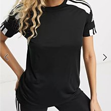 (嫻嫻屋) 英國ASOS-adidas 黑色圓領三線LOGO印花短袖上衣 現貨M