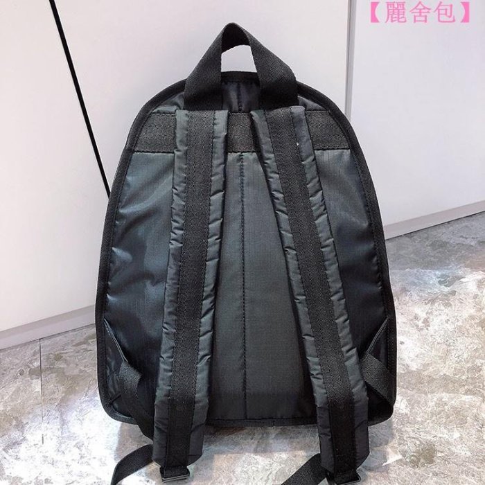 ╭＊全新現貨＊Lesportsac 7812 純黑色 拉鍊款 降落傘防水 輕量休閒旅遊包 雙肩包 書包 旅行 後背包