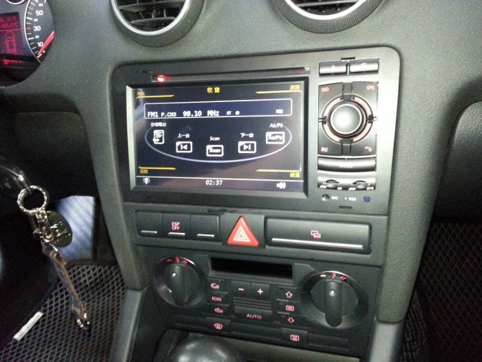 奧迪 AUDI A3原廠型專用主機 觸控螢幕 GPS 數位電視 藍芽 USB  .