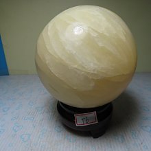 【競標網】天然漂亮黃玉球95mm1.4公斤(贈座)(T6)(天天處理價起標、價高得標、限量一件、標到賺到)