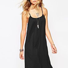 (嫻嫻屋) 英國ASOS-Noisy時尚名模寬鬆造型Cami Dress黑色細肩帶洋裝 現貨UK10