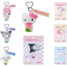 ♥小花花日本精品♥Hello kitty 美樂蒂 大耳狗 酷洛米 三麗鷗 絨毛玩偶吊飾 吊偶 造型髮夾2入 髮飾~3