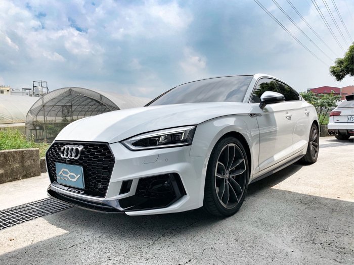 奧迪 Audi A5 sportback 改Rs5全車套件