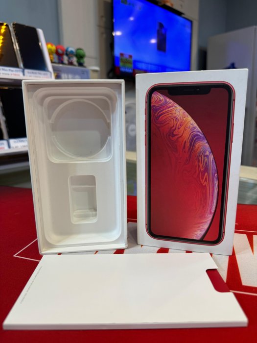 iPhone XR 128GB 紅 手機空盒（沒有手機、沒有配件）