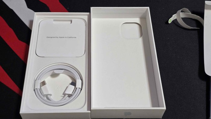 Apple蘋果 iPhone 15 plus 6.7吋 藍 二手 保固中 盒裝配件齊全 再送保貼與殼
