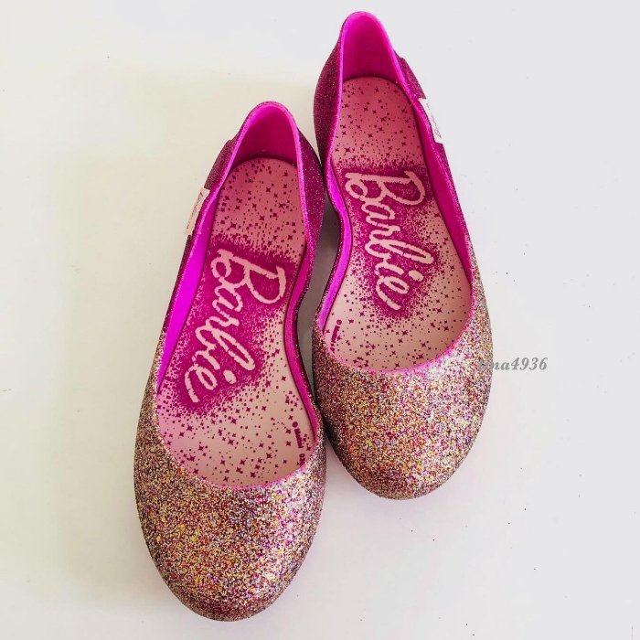 《現貨》IPANEMA BARBIE PRETTY SAP KIDS 女童 包鞋 巴西尺寸34（晶鑽寶貝 芭比公主 娃娃鞋-炫彩亮粉桃紅色）