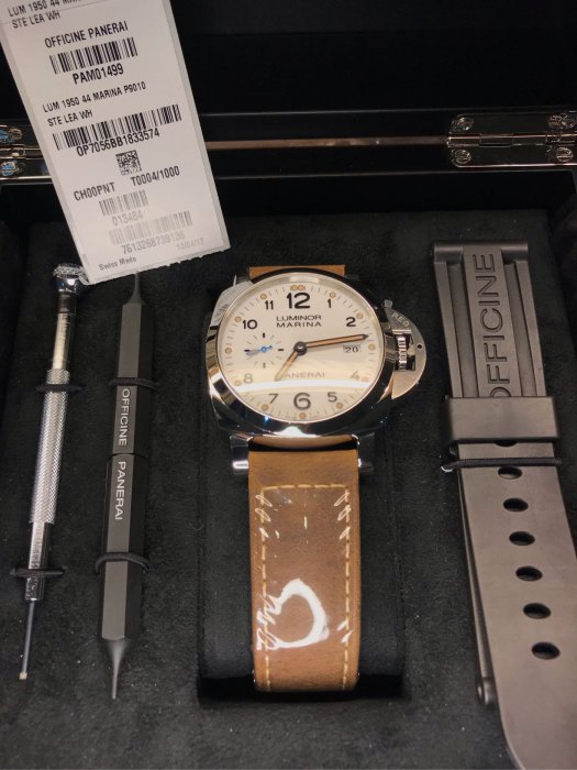 PANERAI pam01499 白面 44mm 薄型 藍針 整體98%新 2017年購買日期