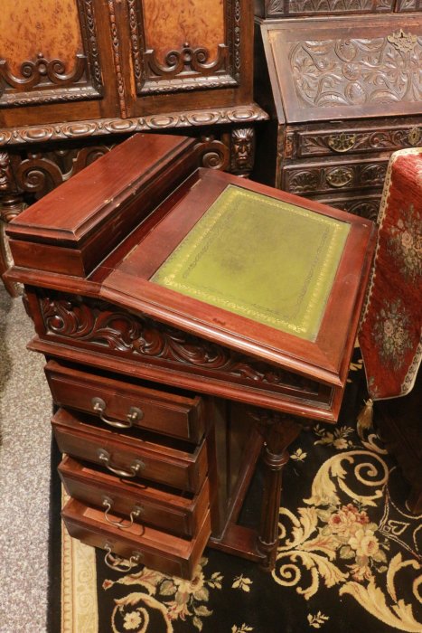(已售)(11月特價賠售)【家與收藏】稀有珍藏歐洲百年古董法國19世紀古典優雅珍貴桃花心木手工雕刻寫字桌/櫃