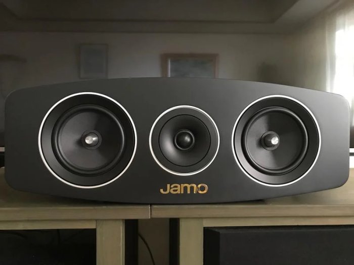 JAMO C10中置喇叭 - 鋼琴烤漆 - 亮白色