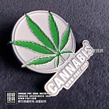 【P887 超級煙具】專業煙具 歐美PARTY嘻哈飾品系列 CANNABIS徽章胸針(810027)