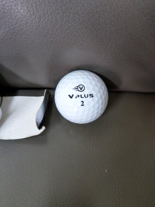 V PLUS 3 2 高爾夫球 一桿進洞紀念