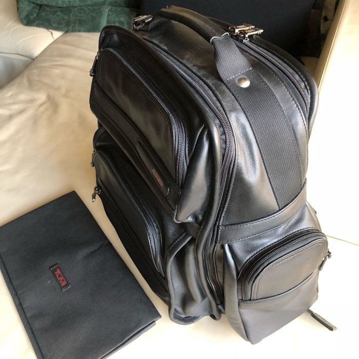 [熊熊之家3]保證全新正品  Tumi   全牛皮  男士商務後背包 T-PASS