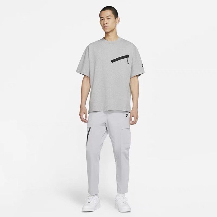 【Japan潮牌館】Nike Tech pack男子機能拉鏈運動休閑速干透氣短袖T恤DH7818