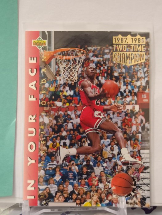 1992 UD upper deck In your face #453 Michael Jordan NBA slam dunk championship