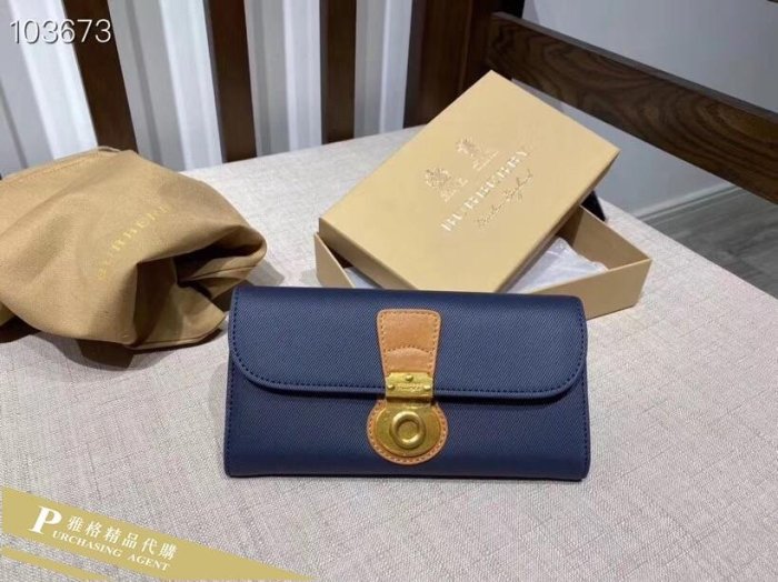 雅格時尚精品代購 Burberry 巴寶莉 優美質感經典(藍)翻釦長夾 美國outlet代購