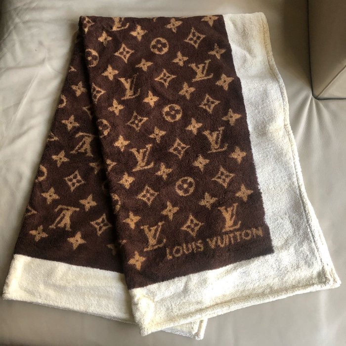 [熊熊之家3]保證全新正品 Louis Vuitton LV  經典原花  花紋 棉質 小毯子