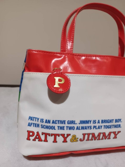 Patty & Jimmy 三麗鷗  ♥日本正品♥ Patty & Jimmy圖案  拼接PVC防水  手提包
