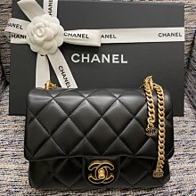 CHANEL AS3114 珐瑯扣調節鏈帶肩背包 黑 現貨