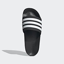 南🔥2022 7月 ADIDAS ADILETTE SHOWER 運動拖鞋 三條線 男女款 黑白 GZ5922