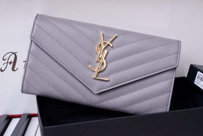 Saint Laurent 372264 Monogramme 牛皮前釦夾 黑金