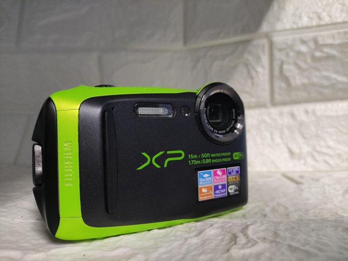 愛寶買賣 2手保7日 富士 Fujifilm XP90 早期 防水相機 CMOS 數位相機 wifi