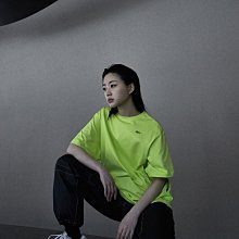 南◇2021 4月 Reebok LIFUL MINIMAL GARMENTS 運動短T  寬鬆版 黃GU3728