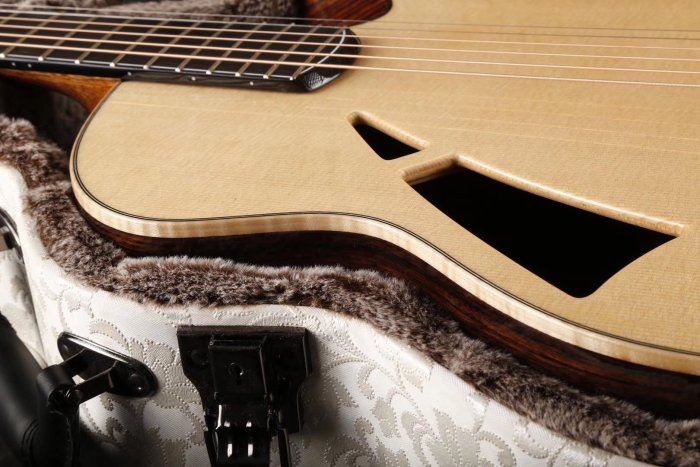 Avian Guitars 飛鳥吉他 Skylark (雲雀）4A全手工吉他 iGuitar強力推薦